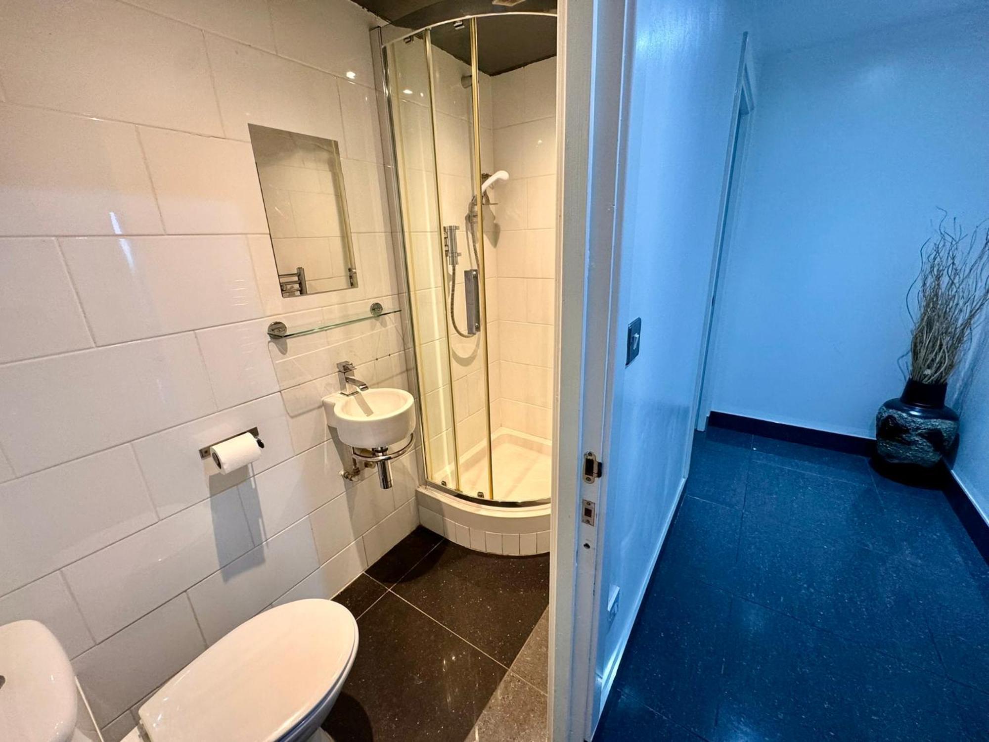 Ocean Park Apartments - Oceanfront - Free Parking And Fast Wifi Эдинбург Экстерьер фото